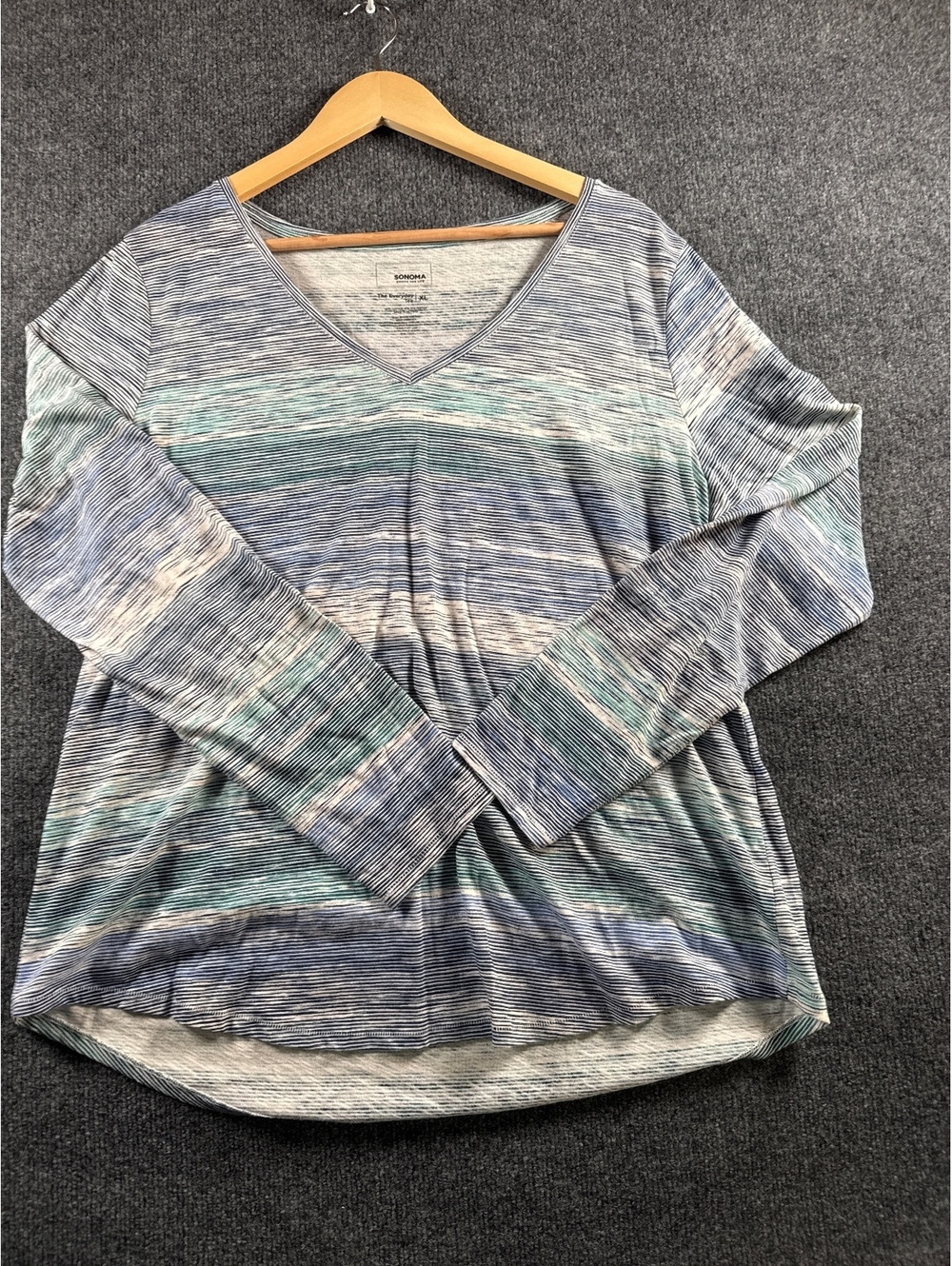 Sonoma Women’s XL Everyday Tee Long Sleeve V Neck Blue Green Striped Top
